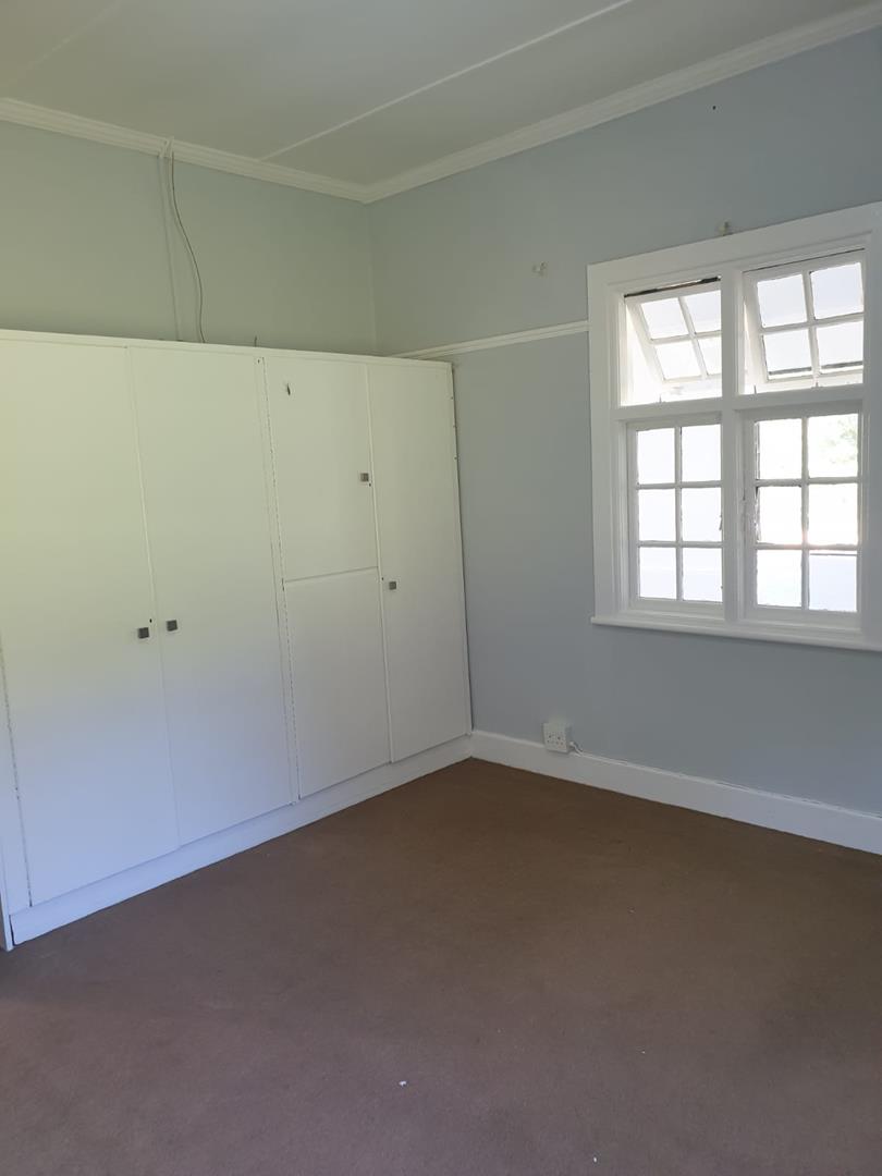 5 Bedroom Property for Sale in Summerpride Eastern Cape